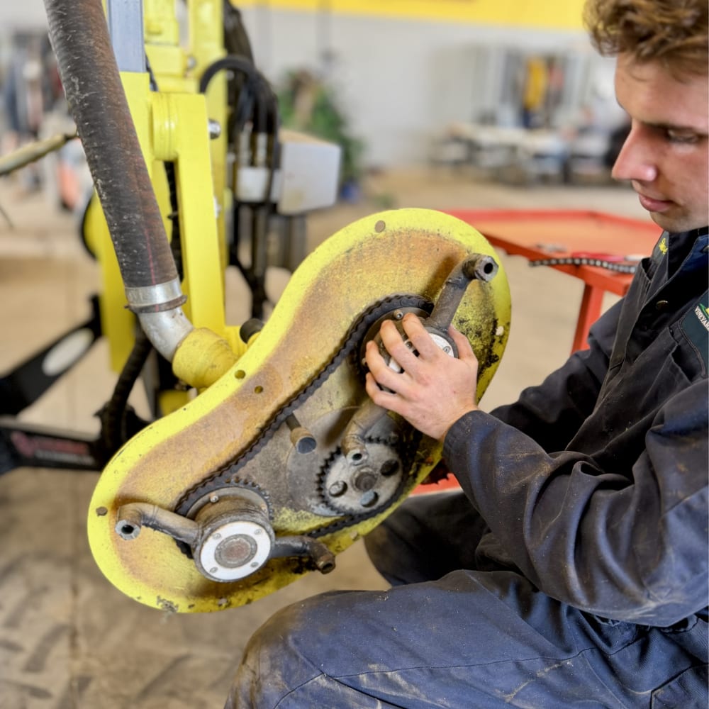 Services with Lakeview Vineyard Equipment